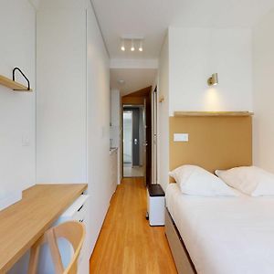 Studio met een King Size Bed