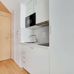 Deluxe Studio